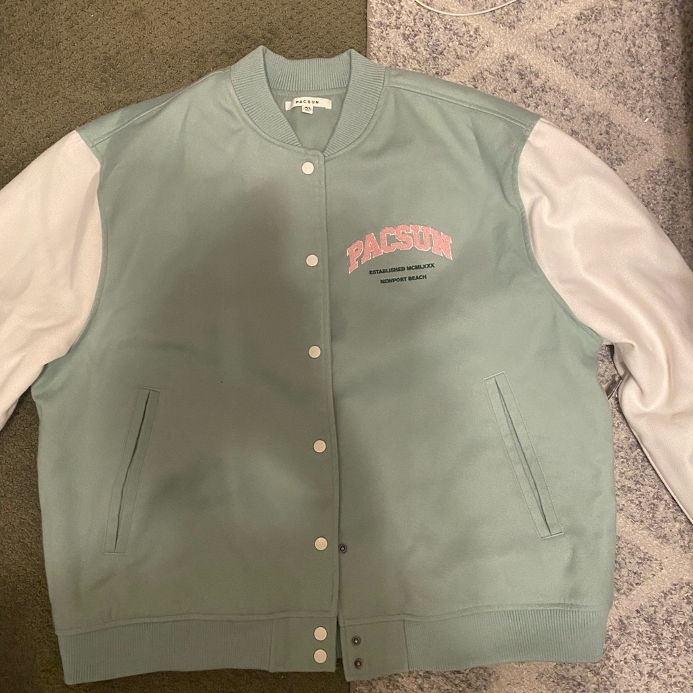 Pacsun Oversized Varsity Jacket M/L